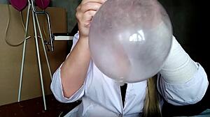 Сцена#4 для видео: Making your own realistic vagina with DIY techniqu...
